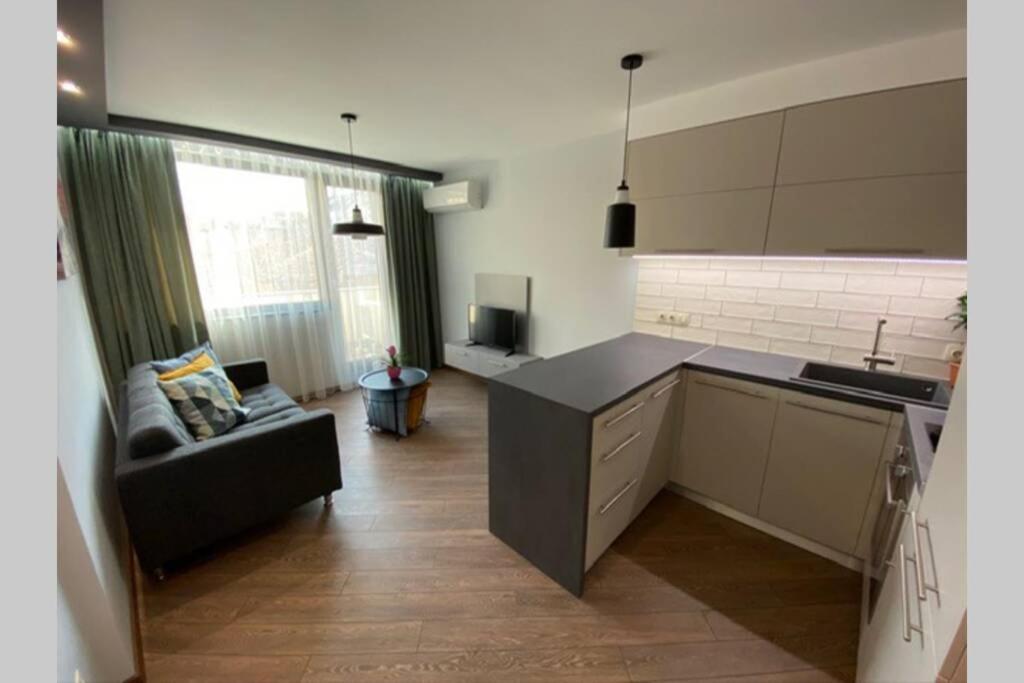 Lux 1Bd/1Ba City Center Apartment Благоевград Екстериор снимка